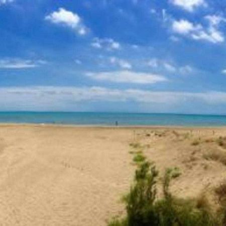 Apartment La Gavina Beach Barcelona Airport Gava Luaran gambar