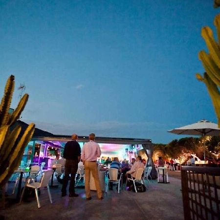 Apartment La Gavina Beach Barcelona Airport Gava Luaran gambar