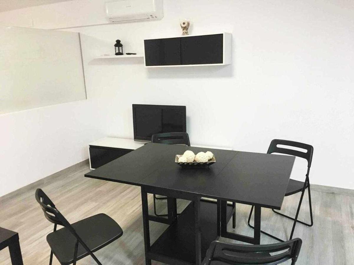 Apartment La Gavina Beach Barcelona Airport Gava Luaran gambar